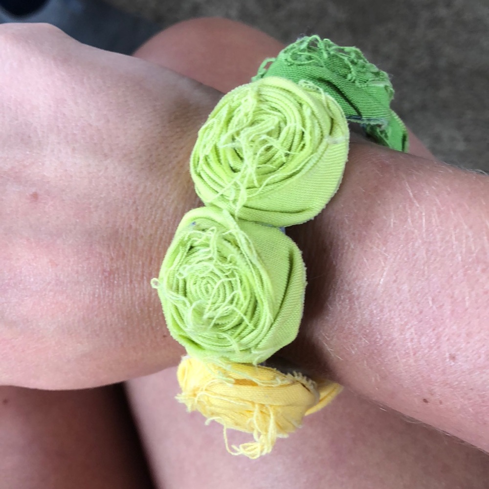 Handmade rosette bracelet
